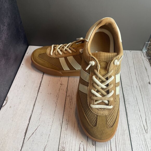 STEVE MADDEN VERDICT (7.5) - Picture 10 of 14